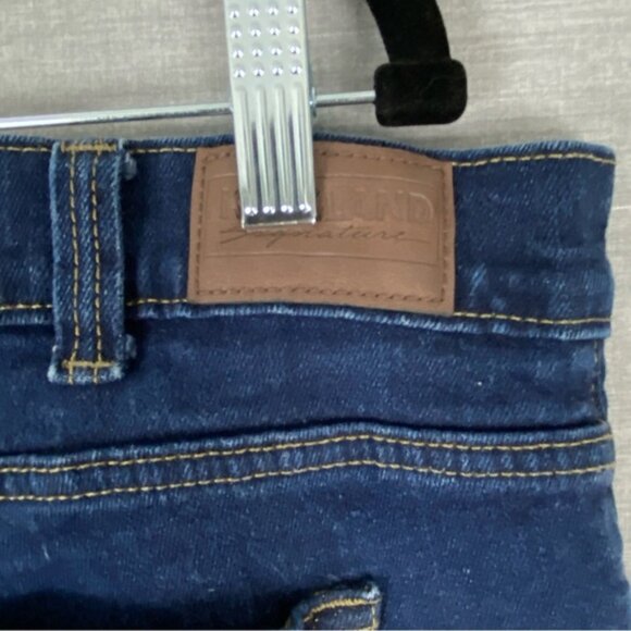 Kirkland Straight Leg Jeans 40x34 Mens Stretch Jeans - Picture 4 of 11